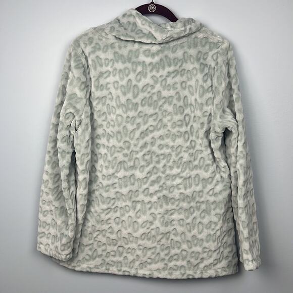 Soft Surroundings Tanzania Leopard Fleece Cowel-Neck Top size medium - Picture 8 of 8
